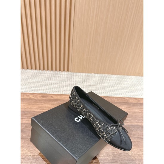 CHANEL Ballerinas