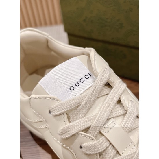 Gucci Sneakers