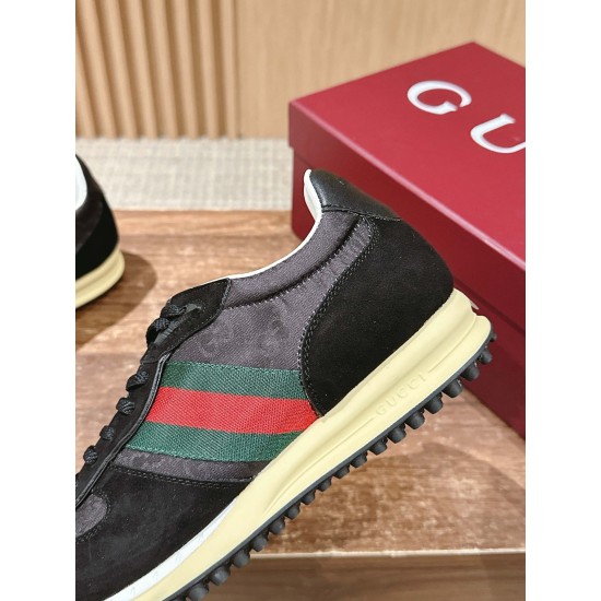 Gucci Sneakers