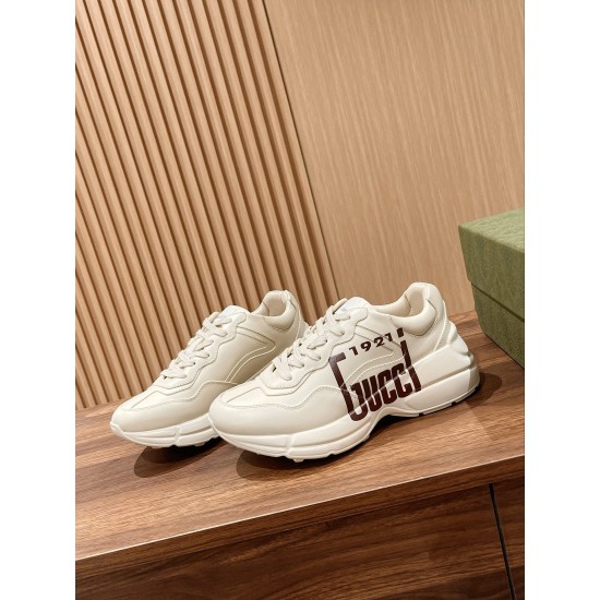 Gucci Sneakers