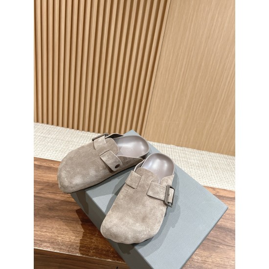  Balenciaga Slippers