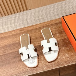 Hermes Slippers