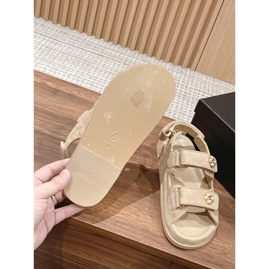 CHANEL Sandals
