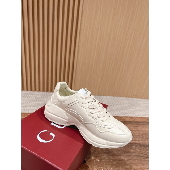 Gucci Sneakers