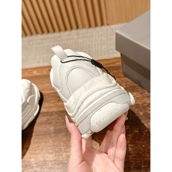 Balenciaga Sneakers