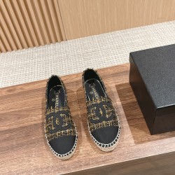CHANEL Espadrilles