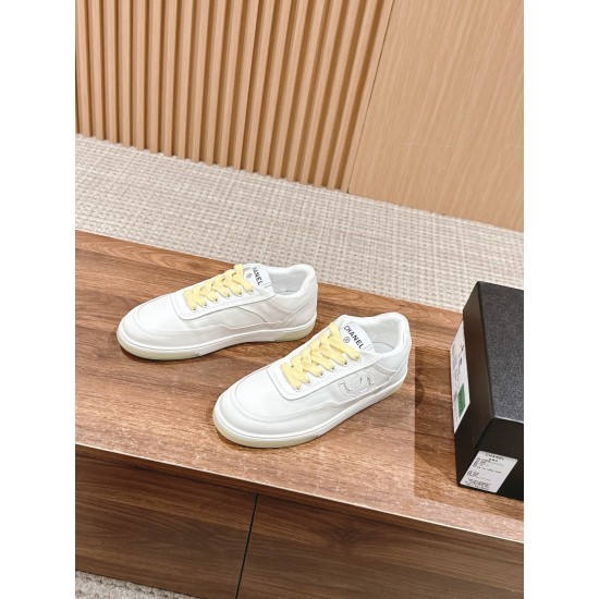 CHANEL Sneakers