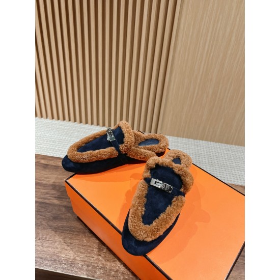 Hermes Iota mule