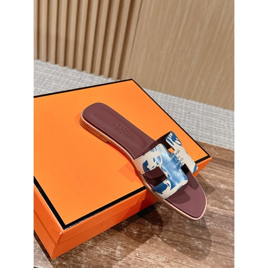 Hermes Slippers