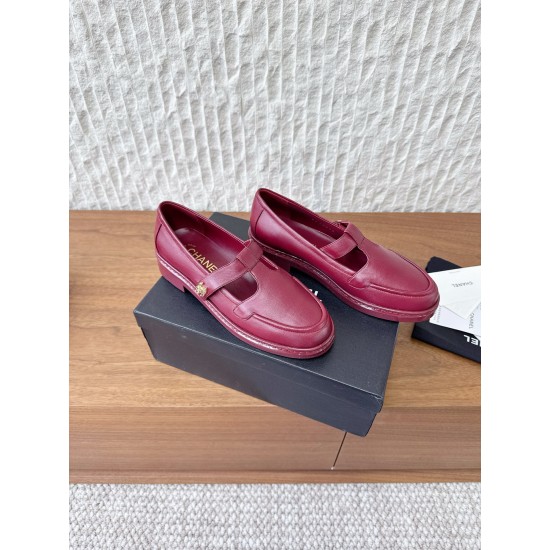 CHANEL Loafers