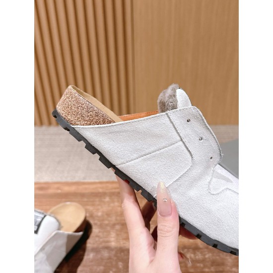 Balenciaga Slippers