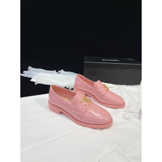 CHANEL Loafers