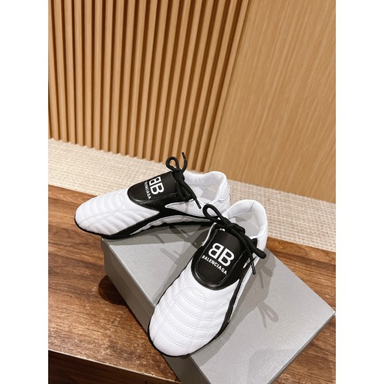Balenciaga Sneakers