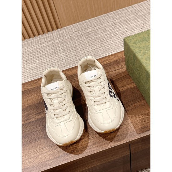 Gucci Sneakers