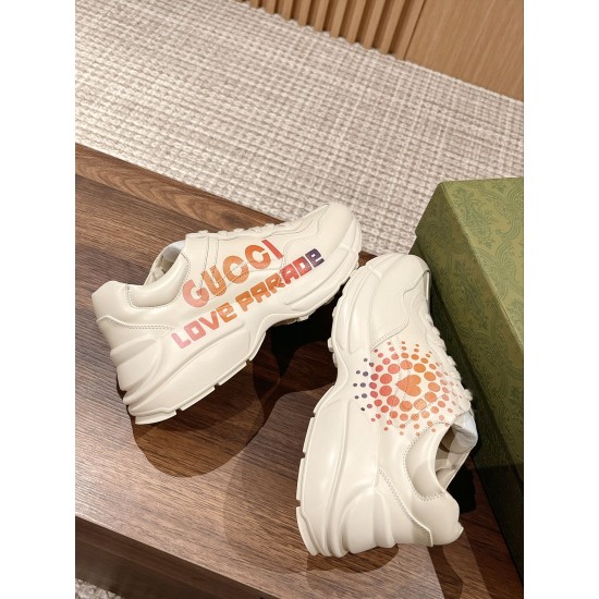Gucci Sneakers