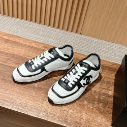 CHANEL Sneakers