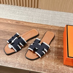 Hermes Slippers