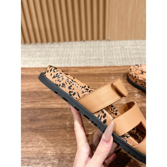 Hermes Slippers