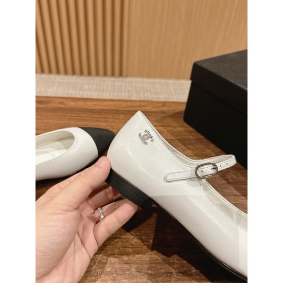 CHANEL Ballerinas