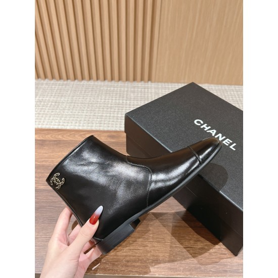CHANEL Boots