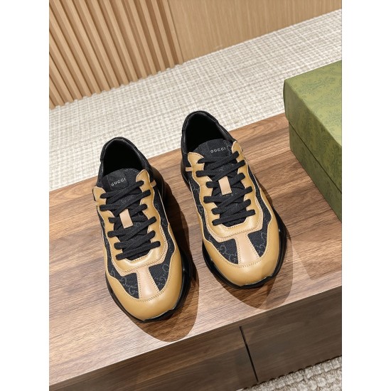 Gucci Sneakers