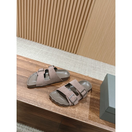  Balenciaga Slippers