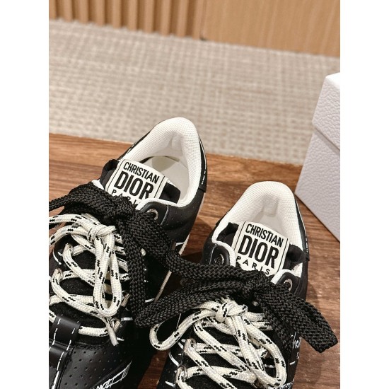 Dior Sneakers