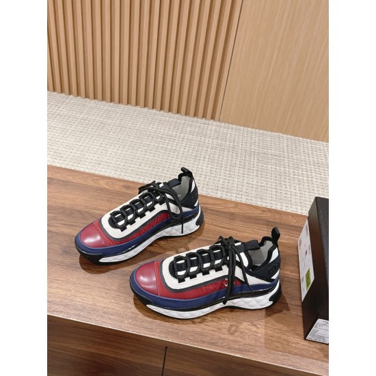 CHANEL Sneakers