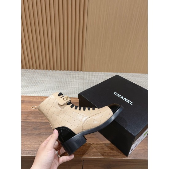 CHANEL Boots