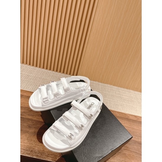CHANEL Sandals