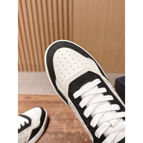 Dior Sneakers