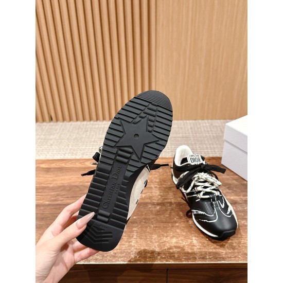 Dior Sneakers