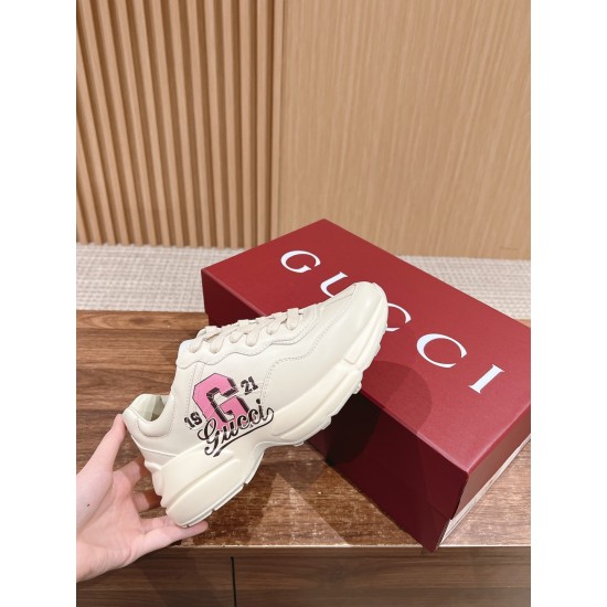 Gucci Sneakers