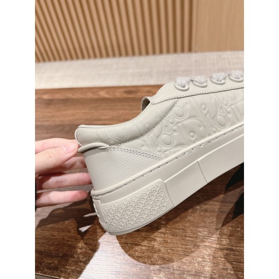 Dior Sneakers