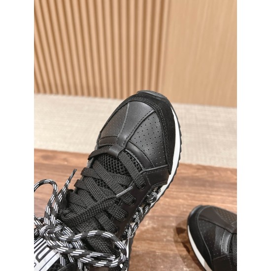 Dior Sneakers
