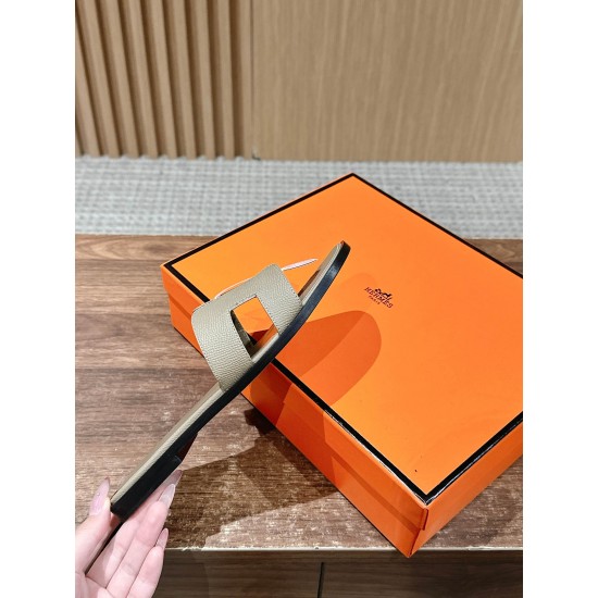 Hermes Slippers
