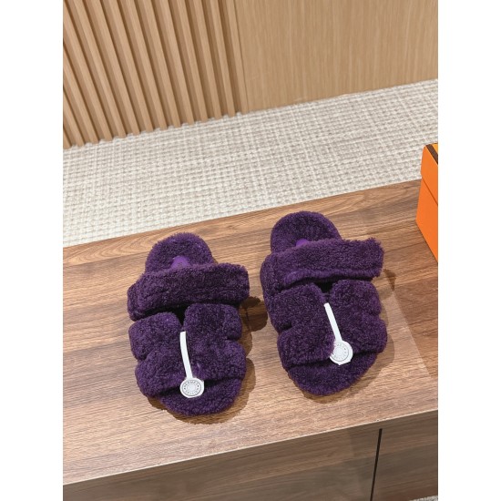 Hermes Slippers