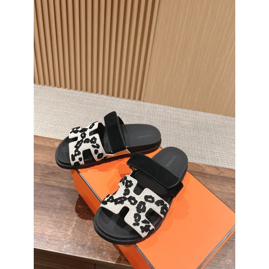 Hermes Slippers