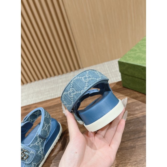 Gucci Sandals