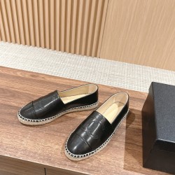 CHANEL Espadrilles