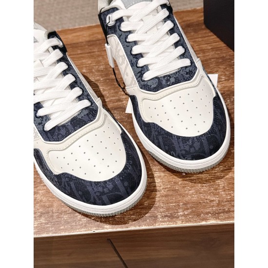 Dior Sneakers