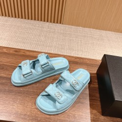 CHANEL Slippers