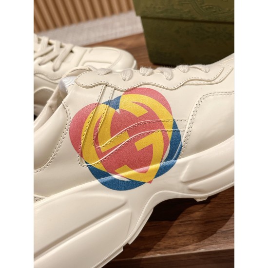 Gucci Sneakers
