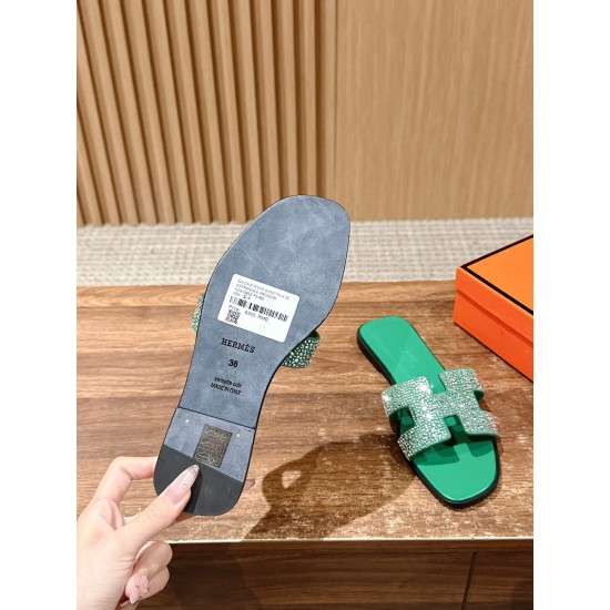 Hermes Slippers