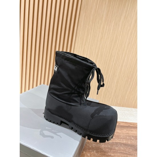 Balenciaga boots