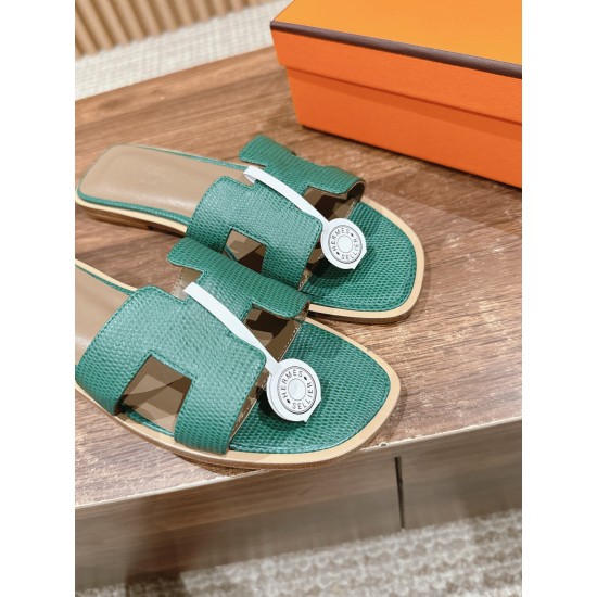 Hermes Slippers