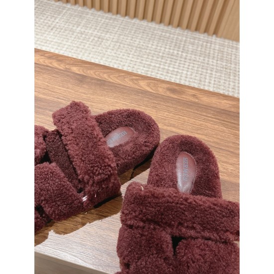 Hermes Slippers