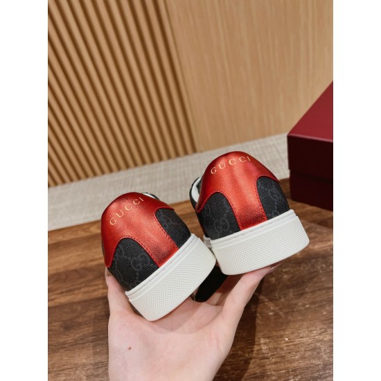 Gucci Sneakers