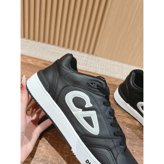 Dior Sneakers