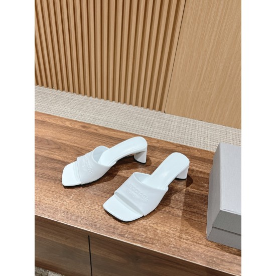  Balenciaga Slippers